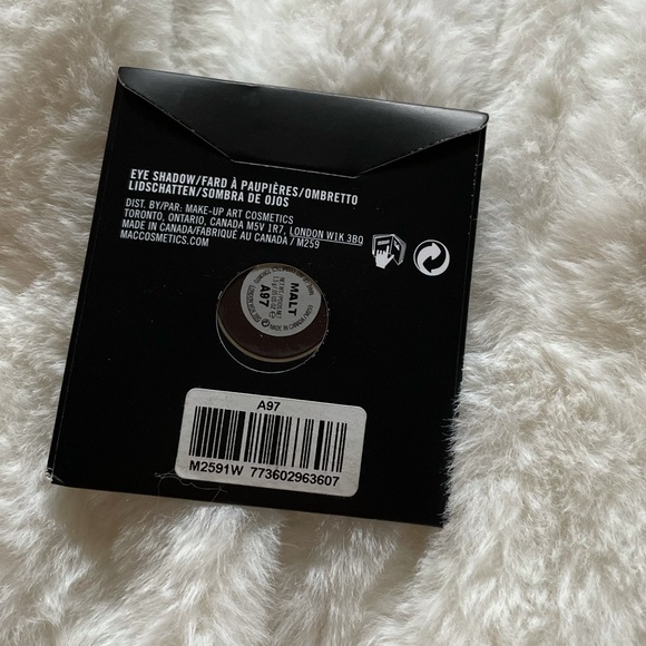 Mac Pro eyeshadow refill pan Malt - Picture 5 of 5